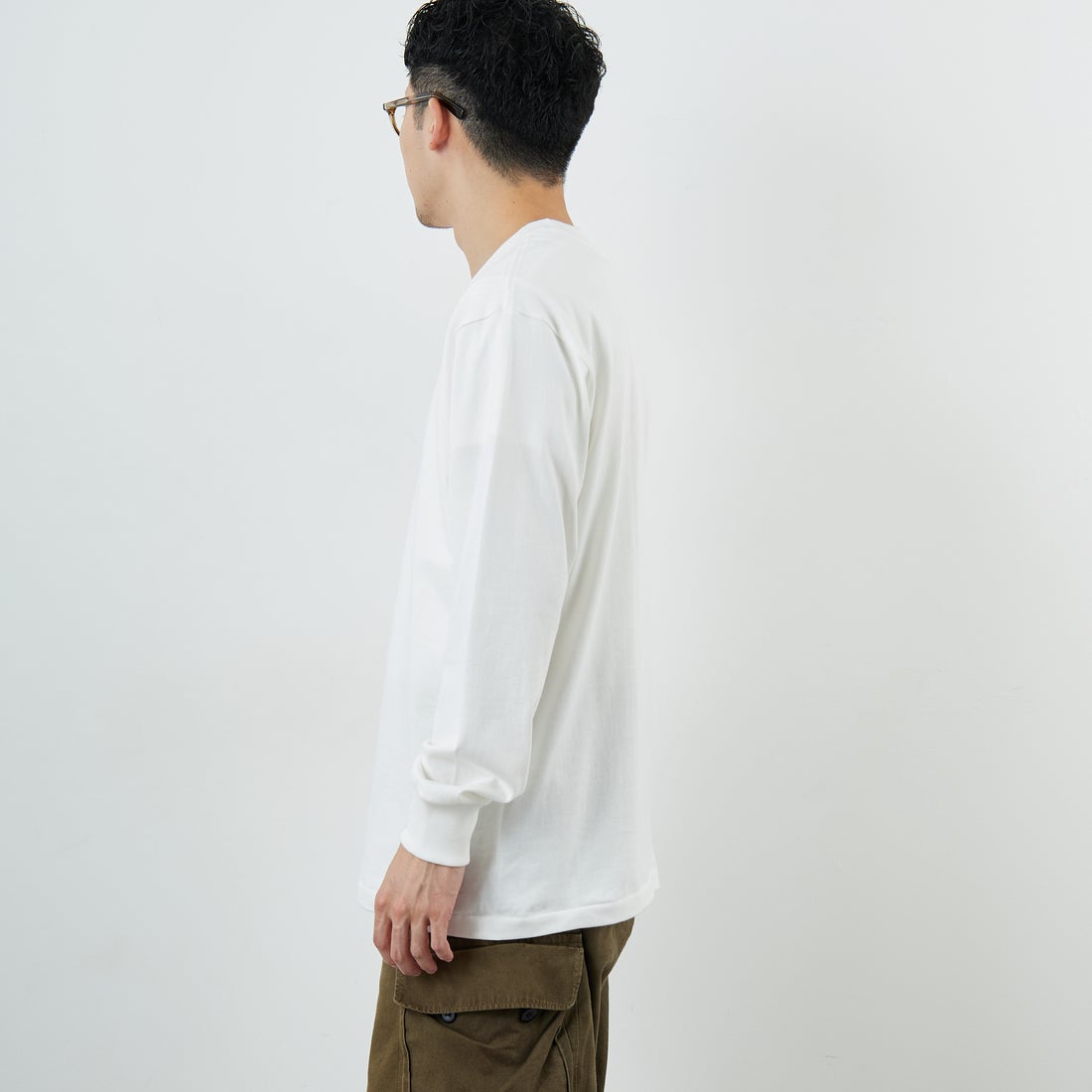 Hanes [ヘインズ] SHIRO クルーネックロングスリーブTシャツ [HM4-A201