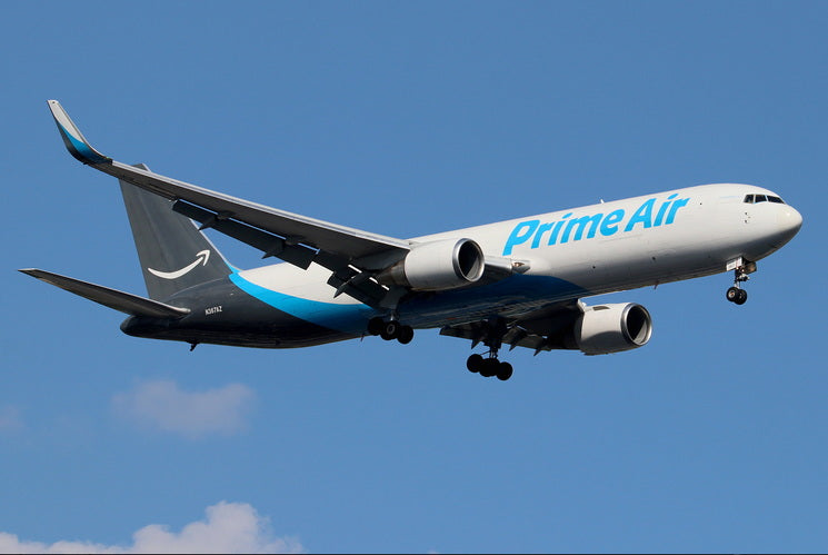 Pre-Order Amazon Prime Air 767-300ER N367AZ Phoenix Models 1:400