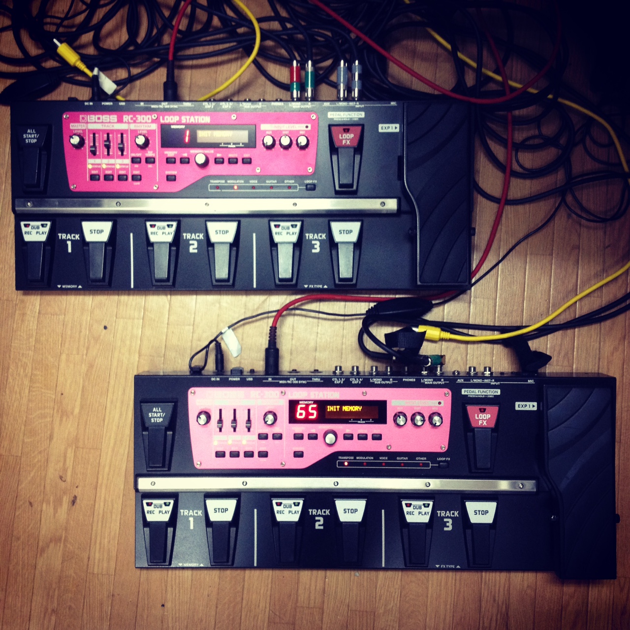 Dual Boss RC-300 Loop Stations – Jim Atwood in Japan