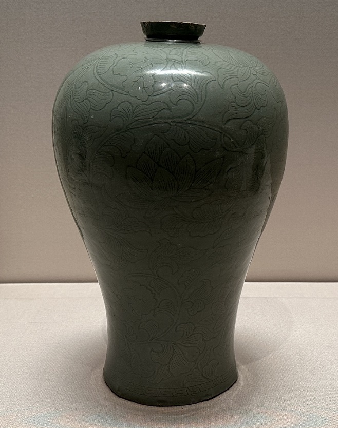 青磁蓮唐草文瓶】高麗時代－12世紀－常設展－東京国立博物館－東洋館