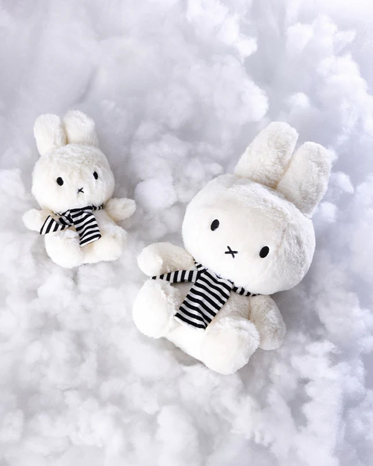Keychain MIFFY Sitting with scarf 4