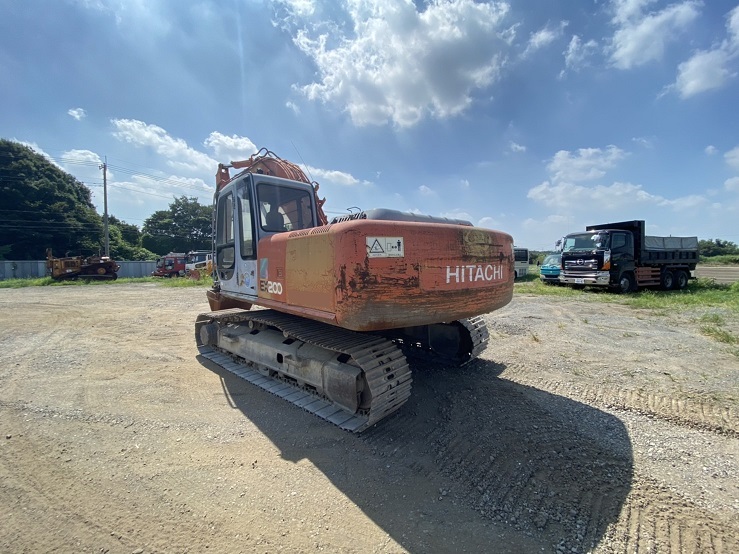 日立建機 油圧ショベル / EX200-5 – JIKO TRADING