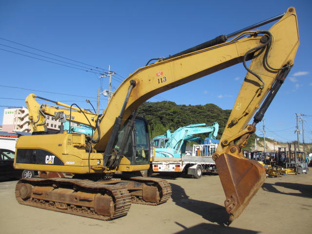 CAT 油圧ショベル / 320D-E – JIKO TRADING