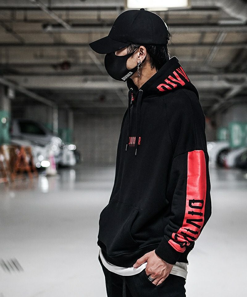Asymmetry Sleeve Hoodie トップス ｜【公式】DIVINER（ディバイナー）