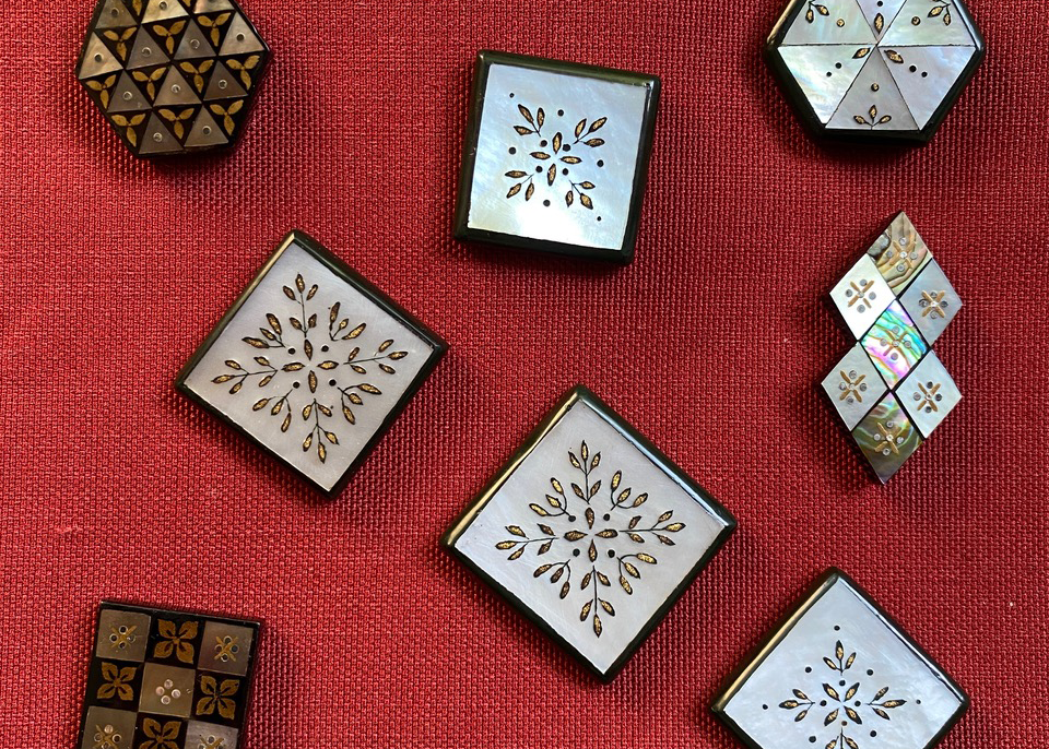 村田秀峰作 絹本 彩色花鳥画 【 蘭 竹 鴛鴦之図 】 共箱 タトウ箱 村田