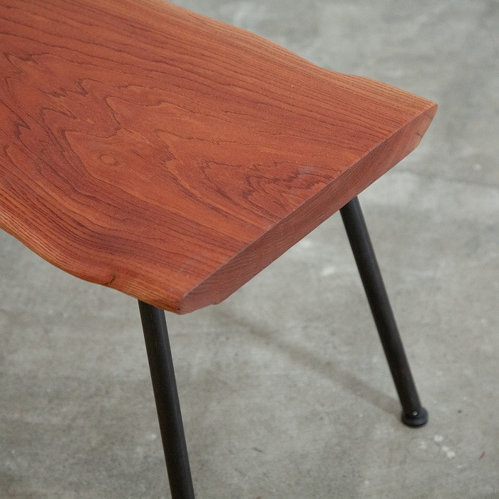 一枚板のベンチ、11点追加しました – 上手工作所