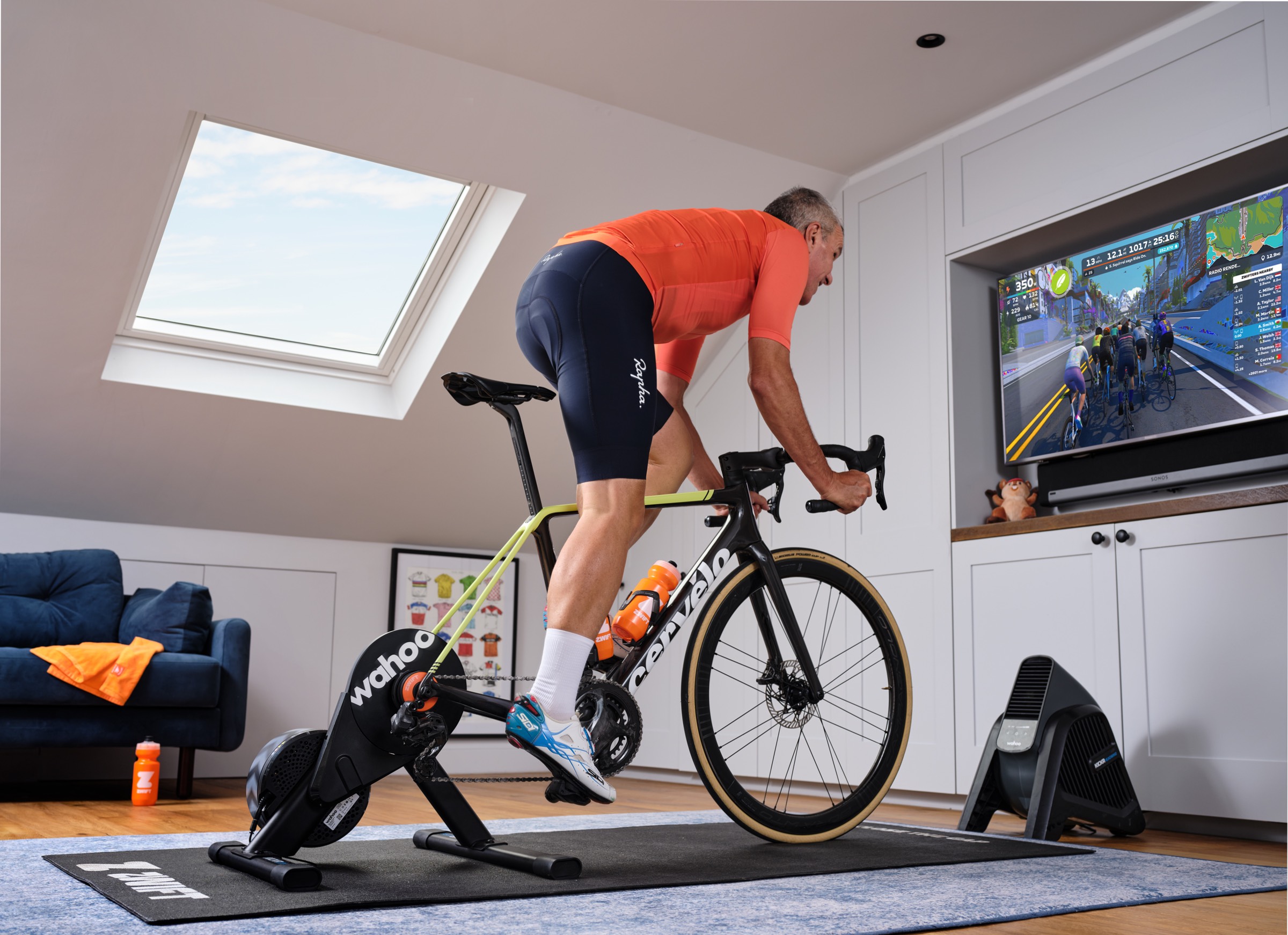 KICKR CORE 2 with Zwift Cog and Click | Wahoo Fitness Japan