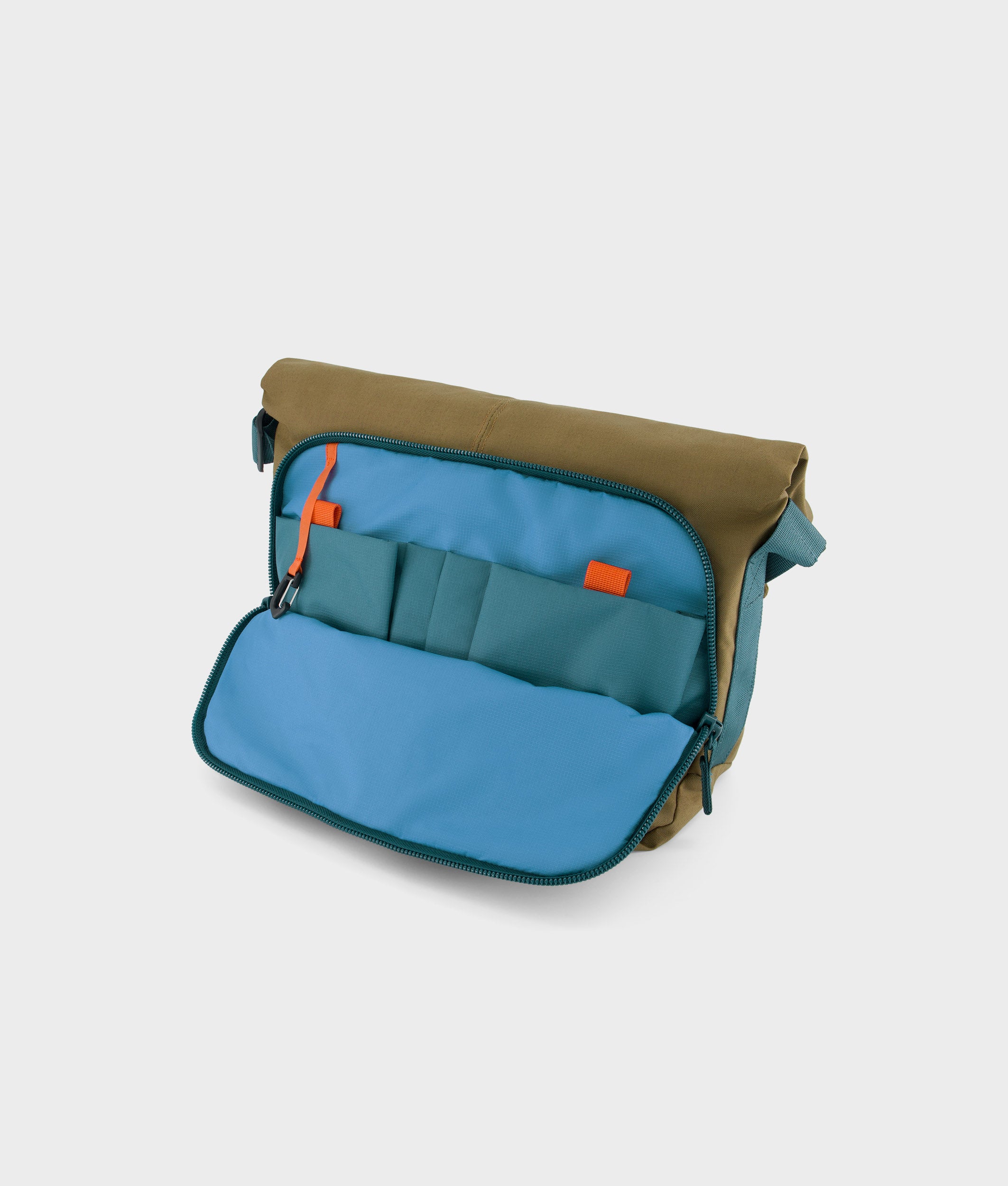 Day By Day - メッセンジャー＆ラップトップバッグ - Crumpler Australia