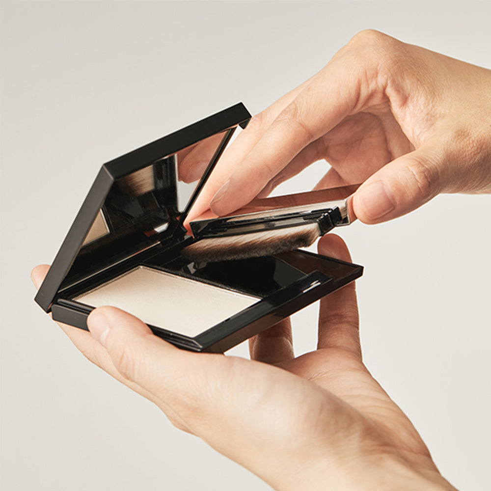 エアリーパウダープライマー N - MAKEUP | HERA JAPAN