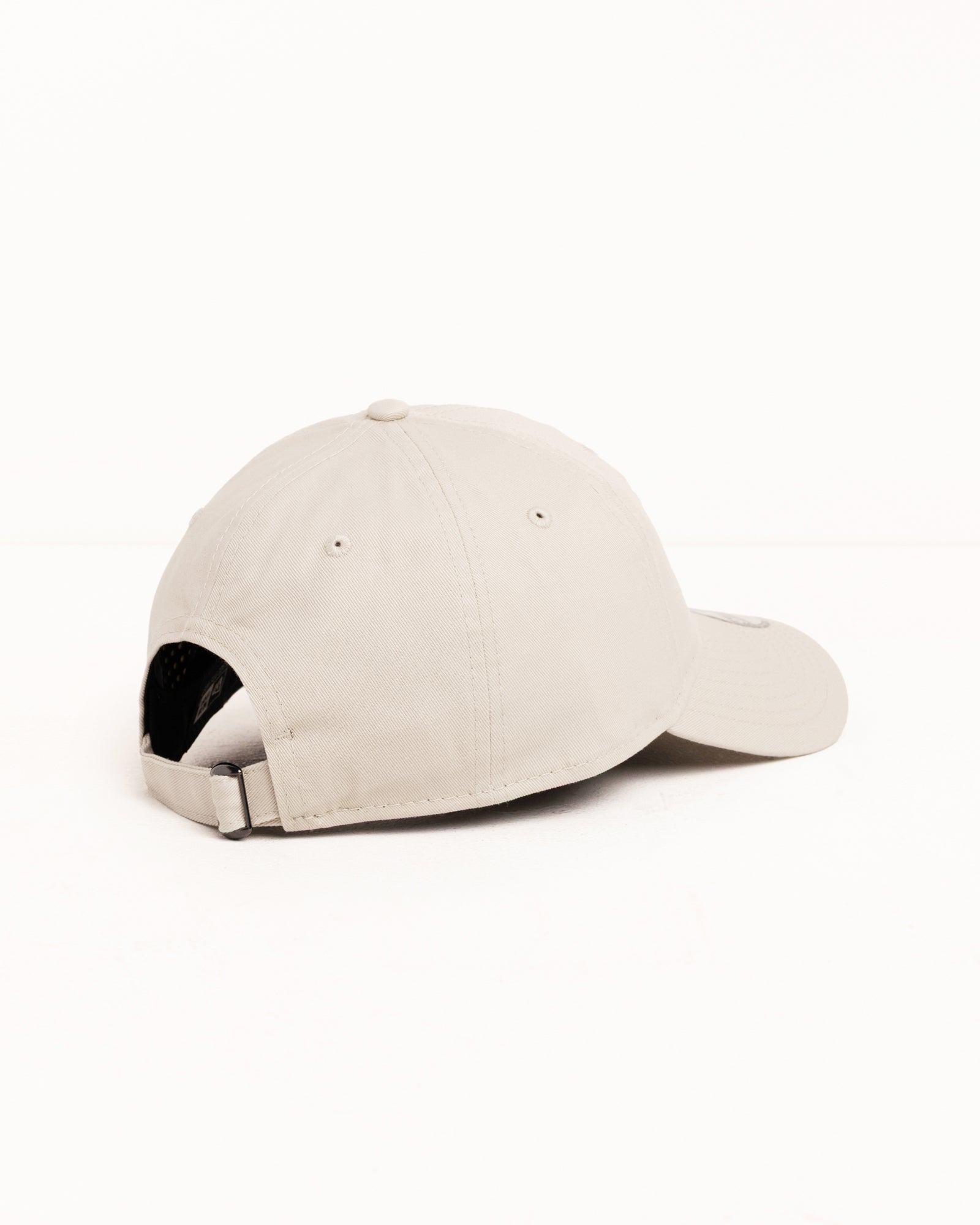 New Era 9TWENTY Basic Strapback – Stone | Headwear | Stüssy Japan