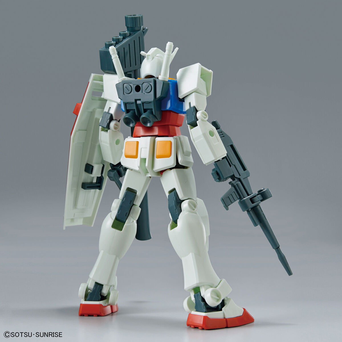 RX-78-2 GUNDAM (FULL WEAPON SET) Bandai 62033