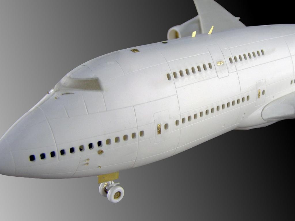 Boeing 747-400/747-8F (designed to be used with Revell kits