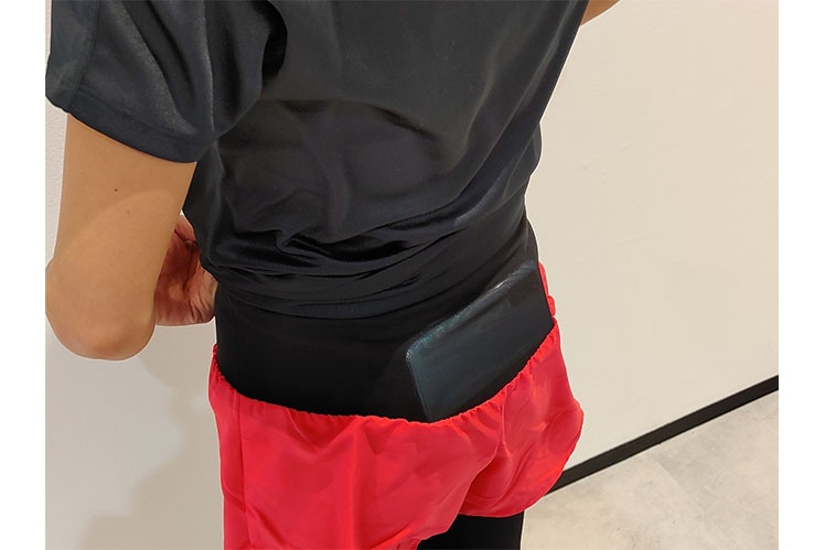 ポケットが360度ついている！？ランニングマルチポケットパンツって何