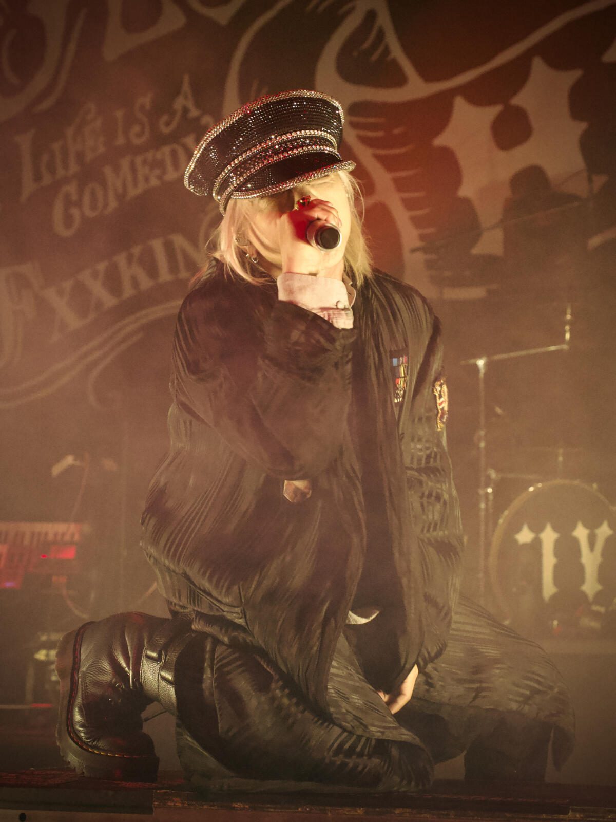 Report: “Inside” HYDE's world tour finale in Los Angeles