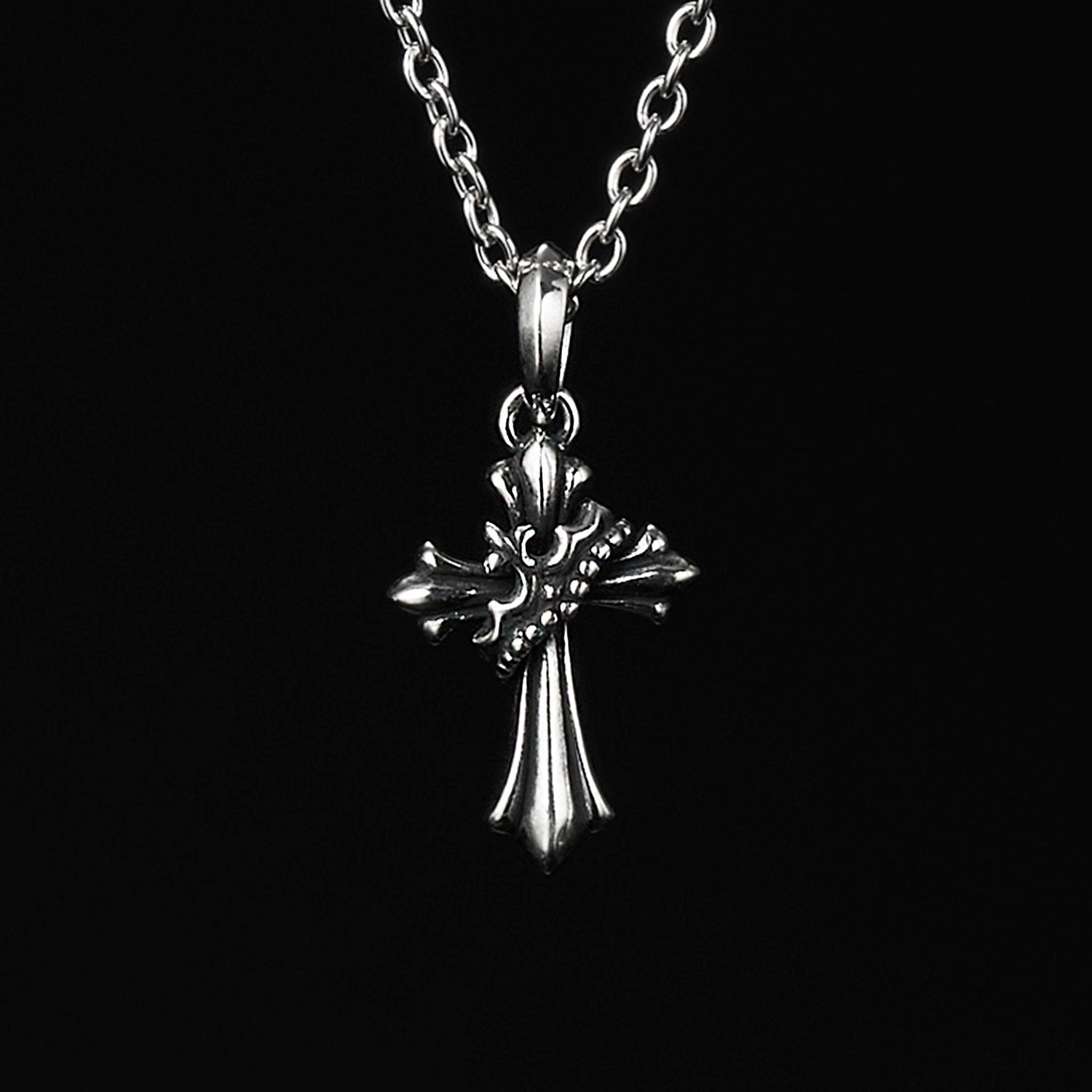 DARLING CROSS NECKLACE | JUSTIN DAVIS – JUSTIN DAVIS GLOBAL