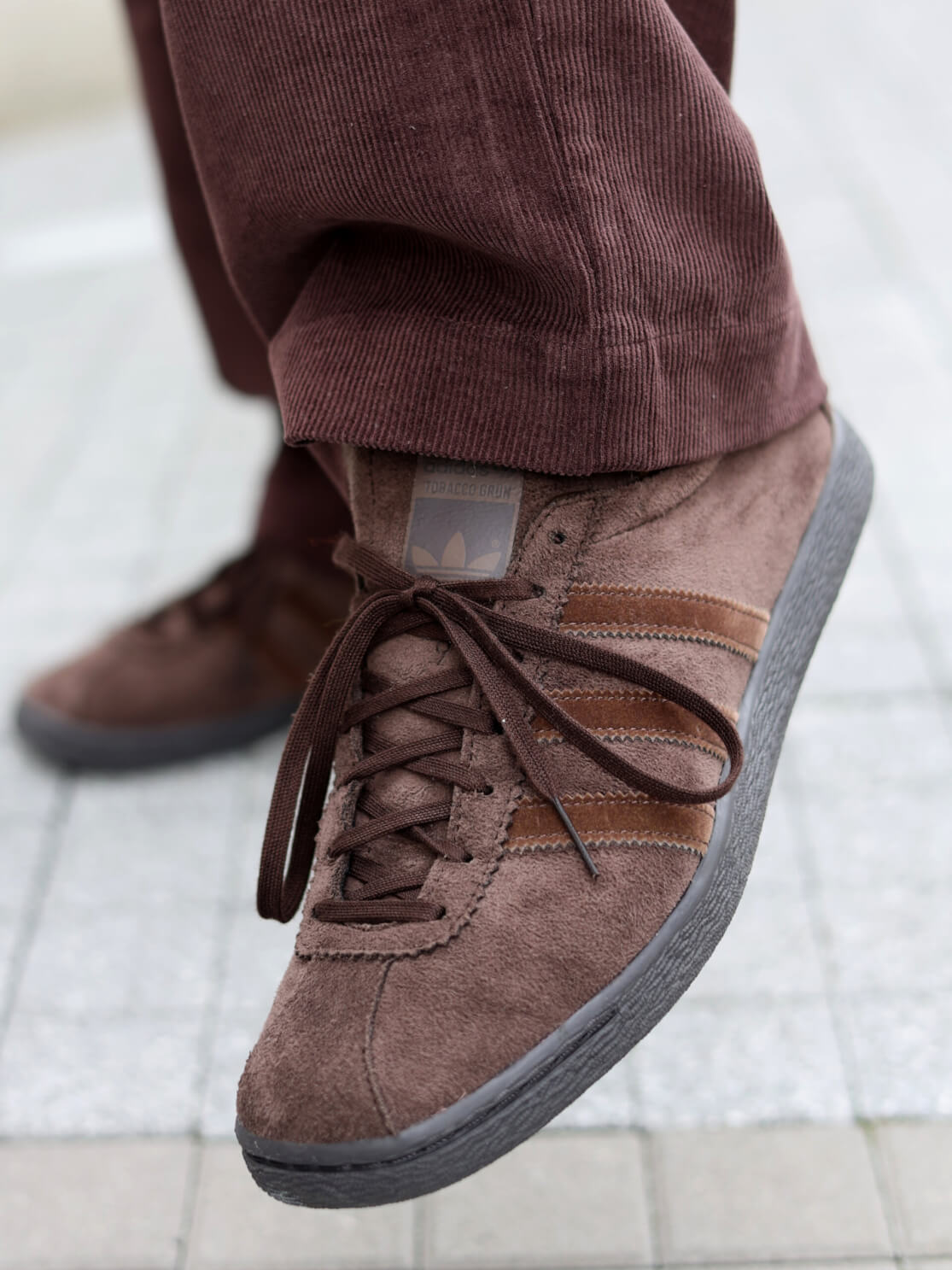 adidasのタバコ（TOBACCO GRUEN）のサイズ感・デザインを徹底レビュー