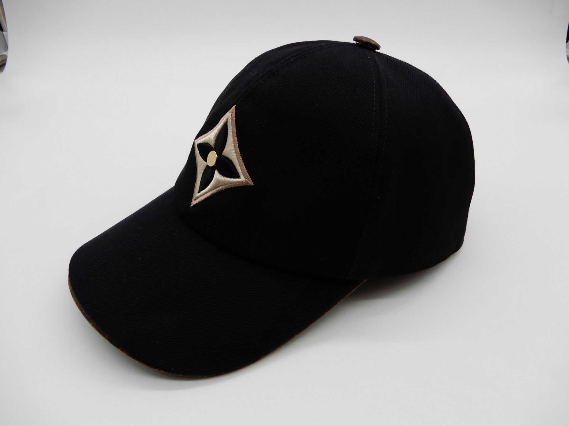 ☆Louis Vuitton☆ M77807 キャップ かんてい局松戸店で販売中です