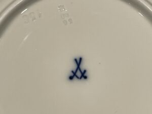 マイセン【Meissen】アンティーク 五種ベーシックフラワー 透かし金彩