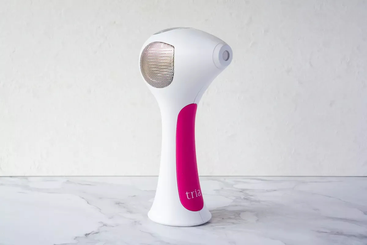 ついに日本での発売再開！パーソナルレーザー脱毛器トリア 4X 使用