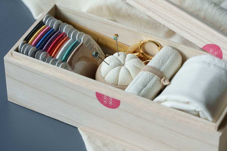 針と糸のお道具箱～ – 金沢かがやきブランド