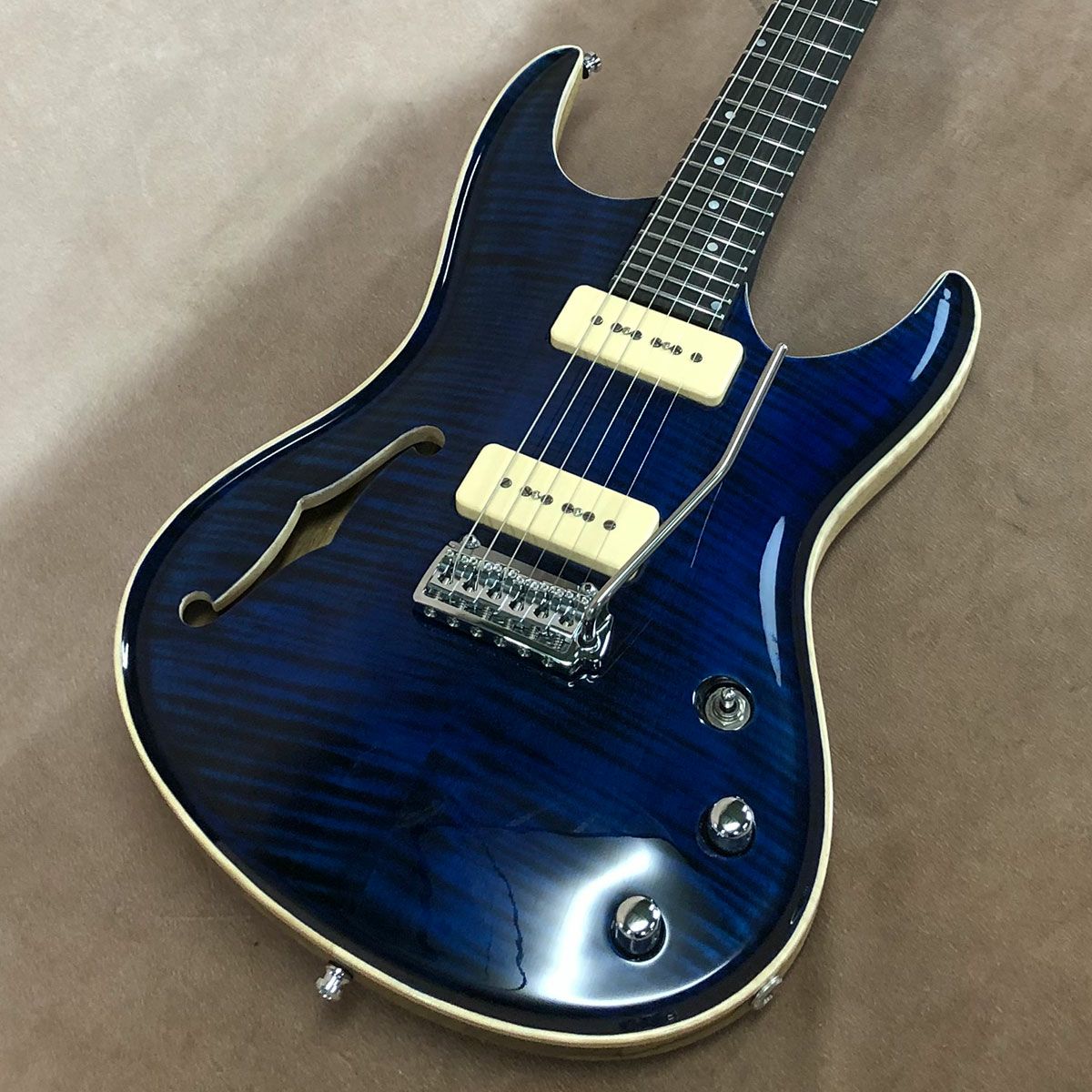Revv Amplification ( レヴ・アンプリフィケーション ) G Series G4