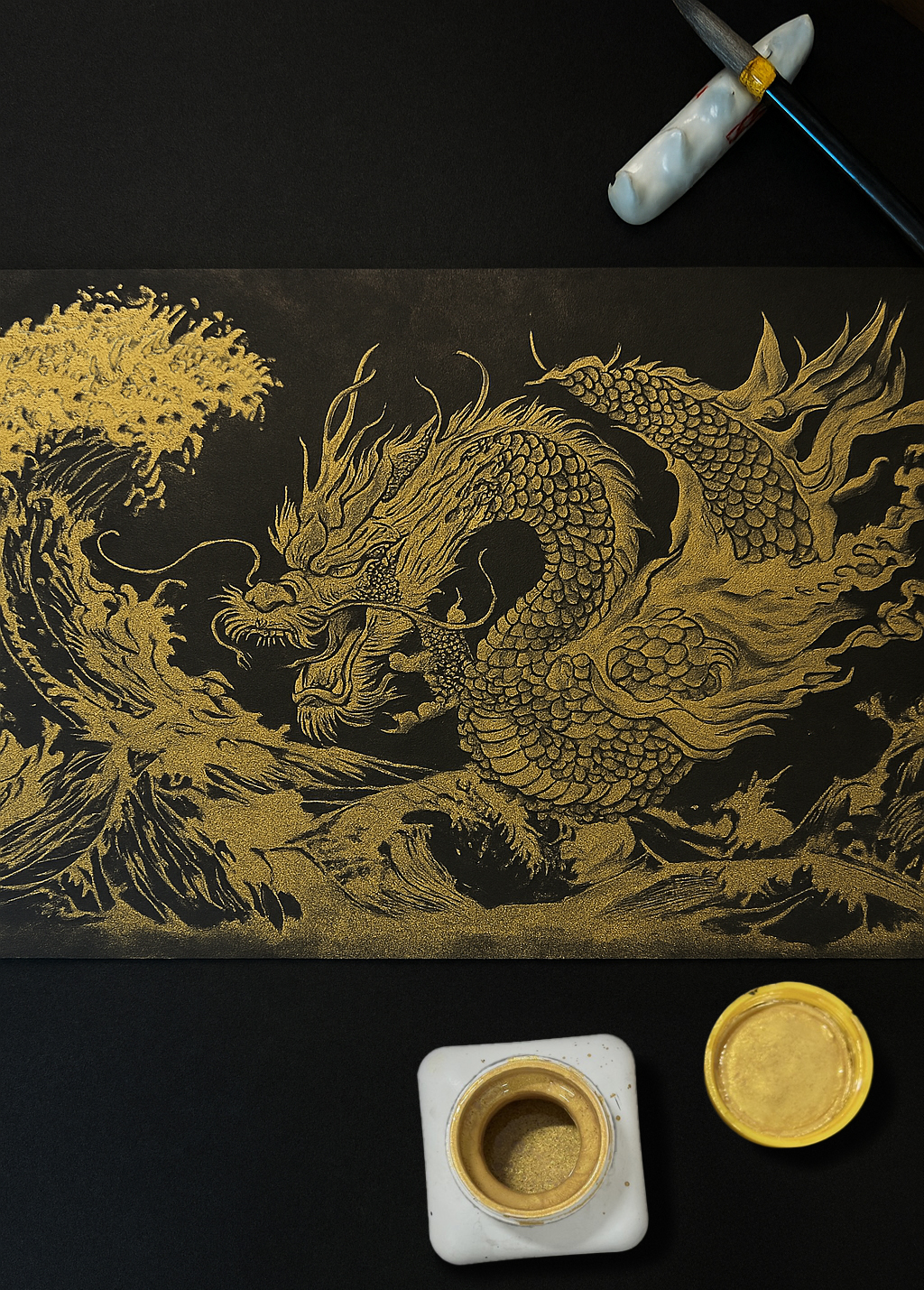 金墨で龍を描いてみた。 | KANJI TOKYO -漢字東京-