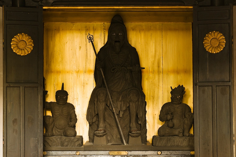 大阪 高槻 行者の歴史 | 日本最初毘沙門天 大阪府高槻市 神峯山寺