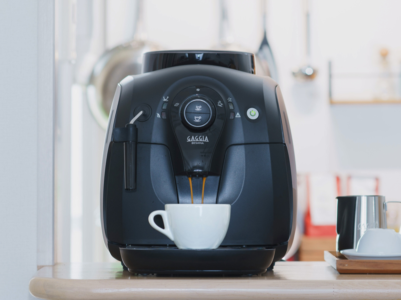 本格エスプレッソがシンプル操作で。イタリアGAGGIAから54,500円の小型