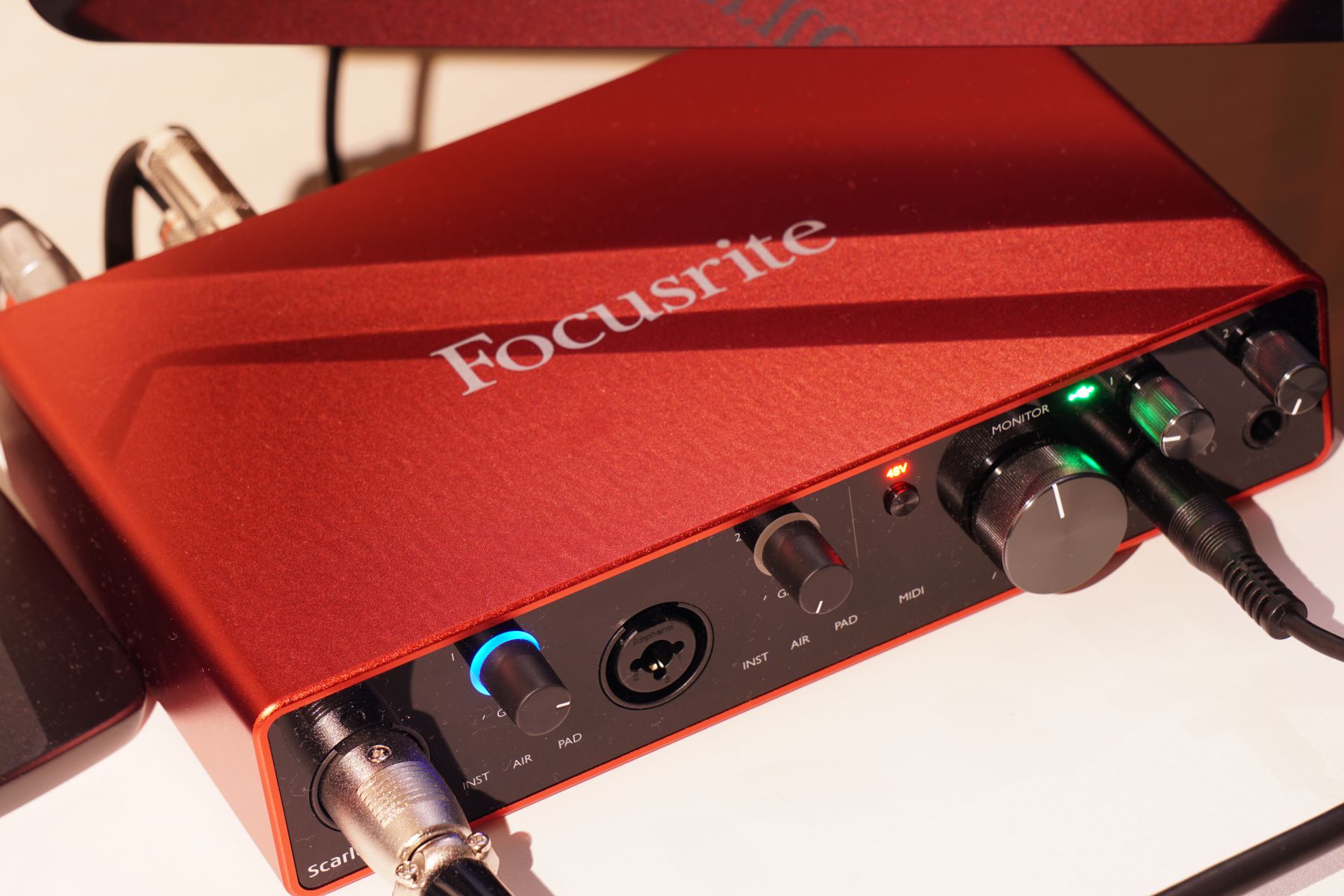 オーディオIF, Focusrite Scarlett 8i6 3rd Genの使用感レビュー | る