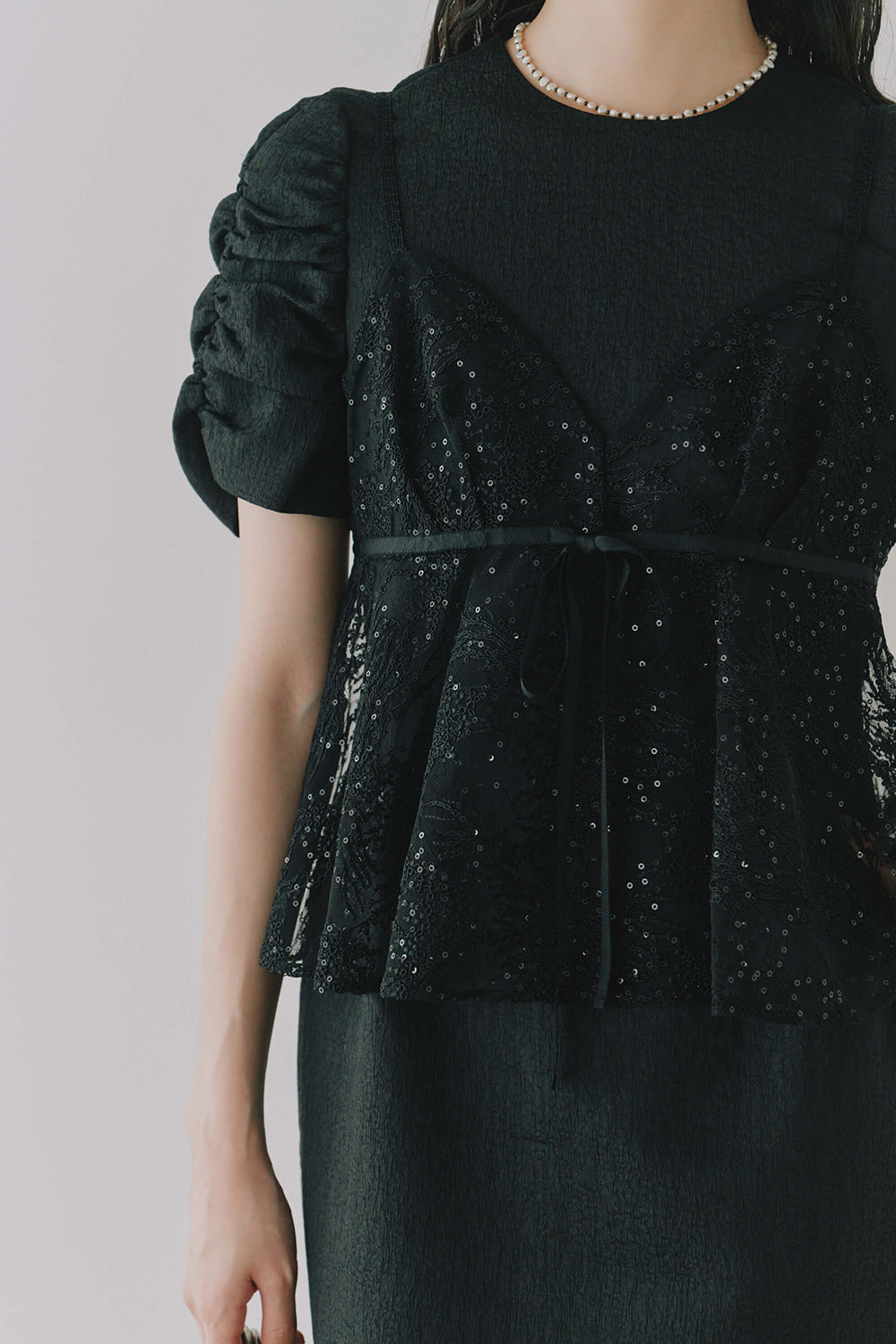 kaene公式オンラインストア スパンコールレースビスチェギャザー