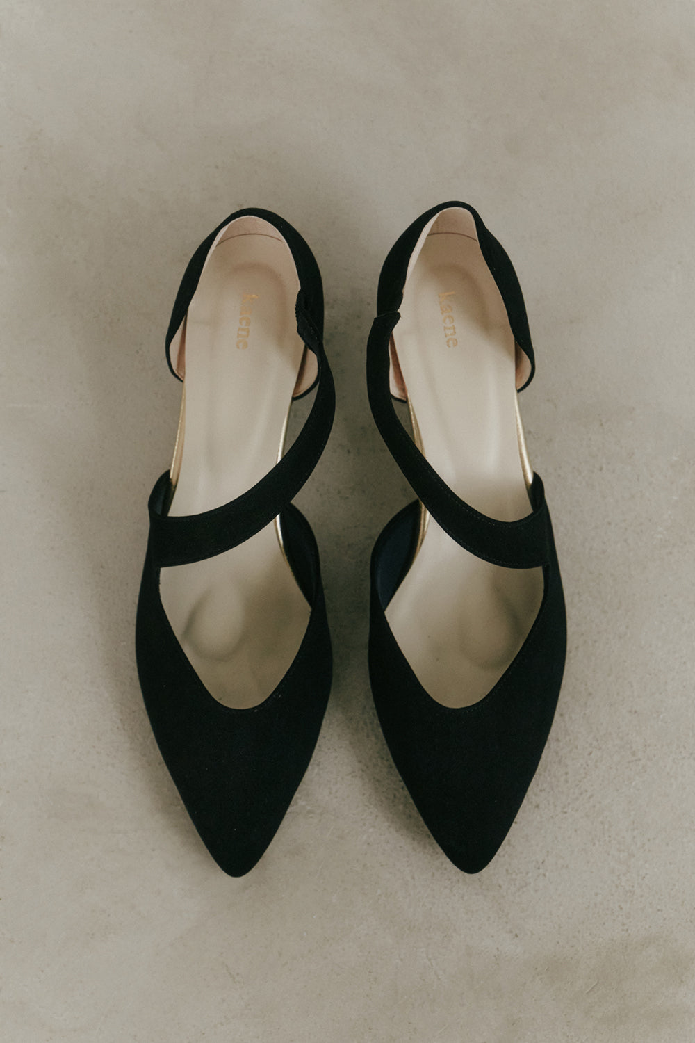 kaene公式オンラインストア アシメストラップパンプス / 050018 結婚式