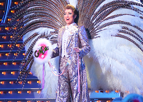 ギャラリー | 星組公演 『ガイズ＆ドールズ』 | 宝塚歌劇公式ホームページ