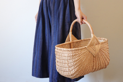 ラトビア ハンドルバスケット (L)