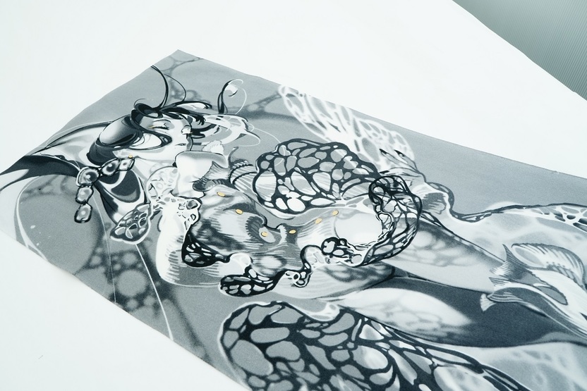 米山舞の作品が手ぬぐいに 日本最古の綿布商 永楽屋と制作した逸品