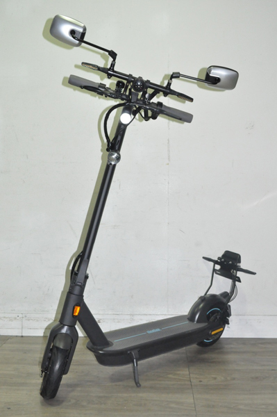 Segway Ninebot 電動キックボード J-Max G30 – 買取実績 | 不用品買取