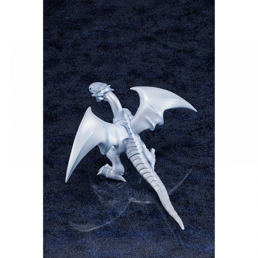 遊☆戯☆王デュエルモンスターズ 青眼の白龍 ソフビフィギュア | KAIBA