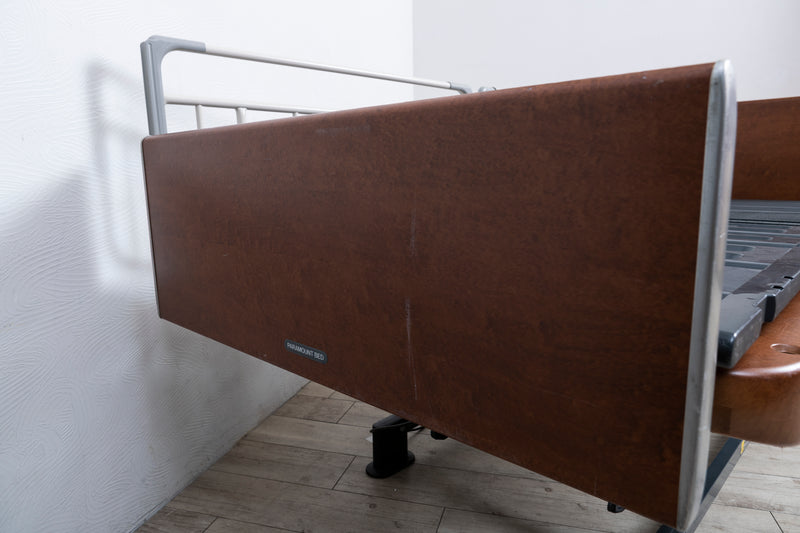 中古】パラマウントベッド 新楽匠 2モーター – 介護ベッド.shop