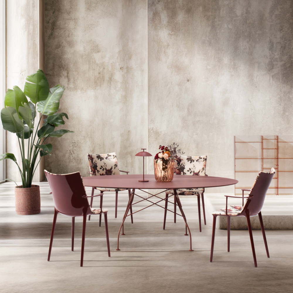 ルイゴースト ミニオン限定モデル｜Kartell｜カルテルオフィシャル