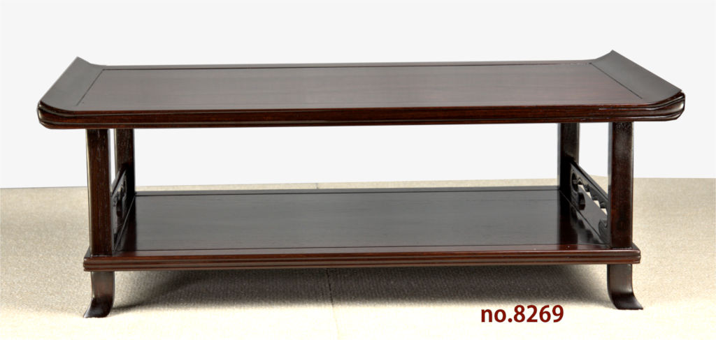 ギャラリー花台:紫檀 冠卓(かんむりしょく) 若畑作 巾51cm 大阪唐木