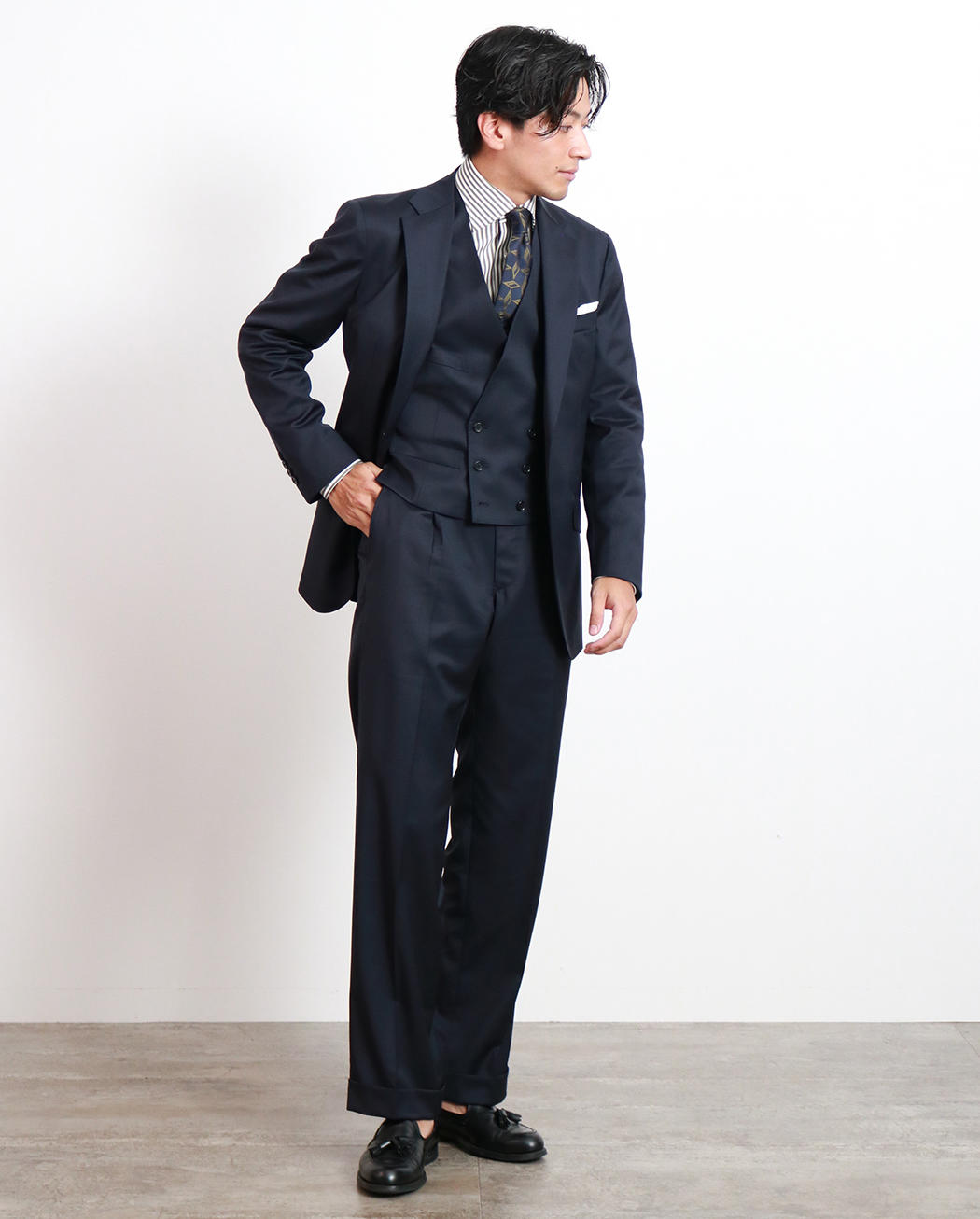 新開発！ストレスフリーなメンズ「eスーツ」 - PICK UP ITEMS