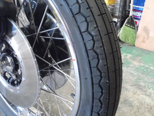 ZシリーズとWシリーズのタイヤについて～19インチ標準サイズでのタイヤ