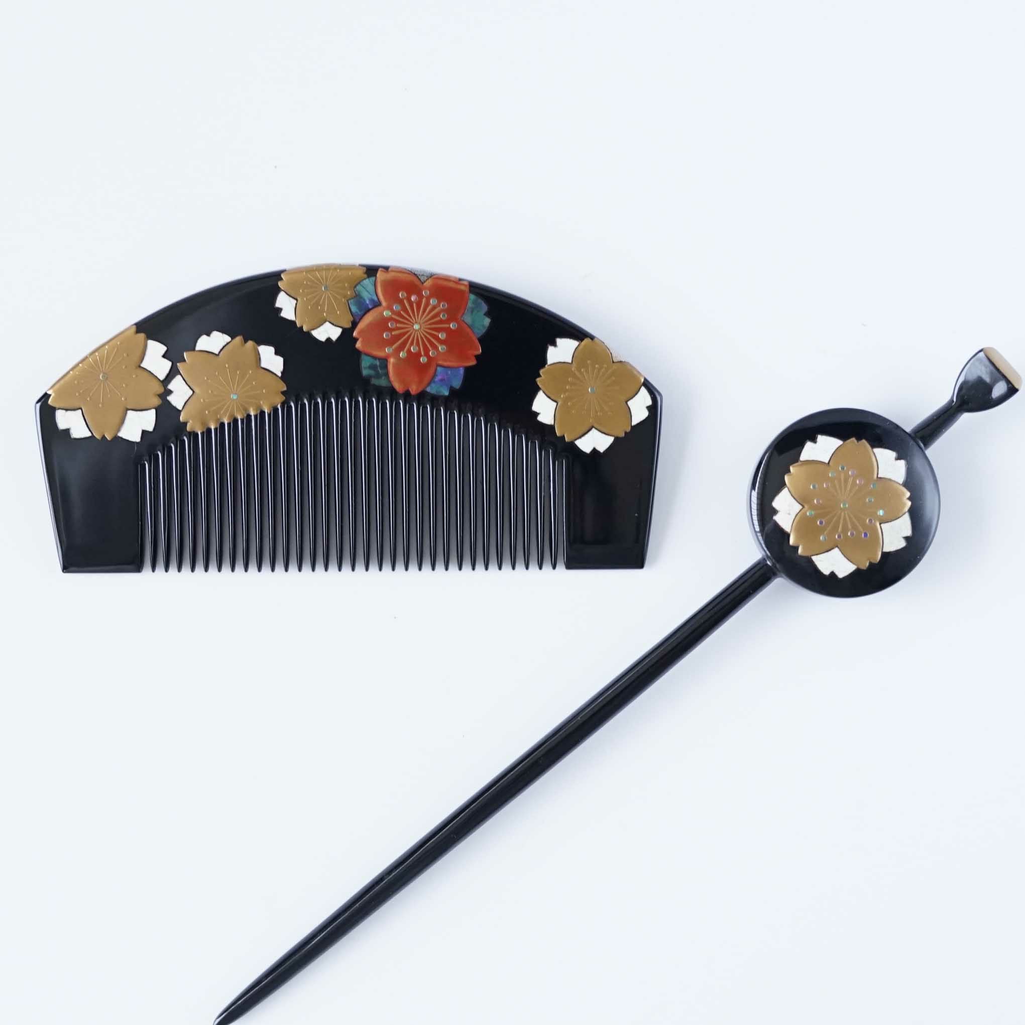 本漆純金蒔絵螺鈿かんざし 角櫛・平打ちセット 桜文様 | かづら清老舗