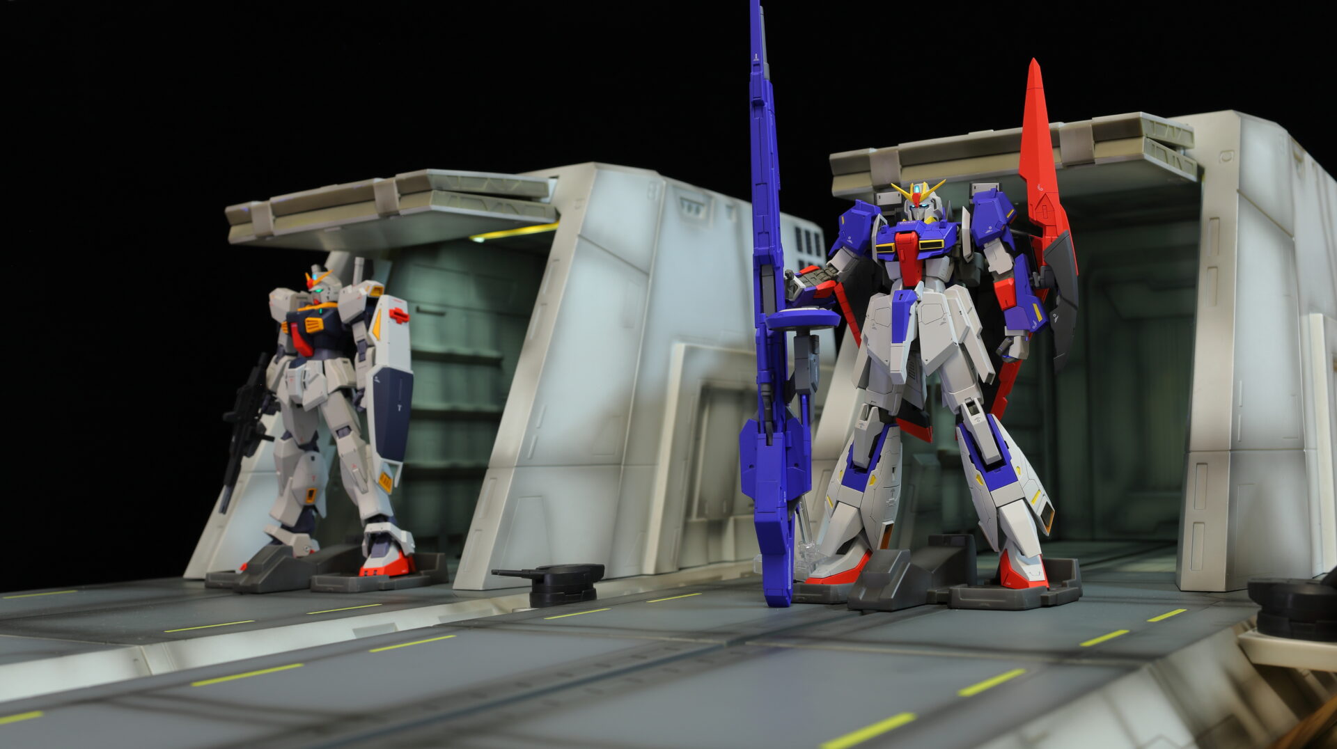 HG Zガンダム 中期型を完全仕様に！ モデグラ作例ポイント解説 | けー