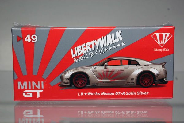 ミニカーショップ ケンボックス 1/64スケール☆MGT00049-R☆日産LB