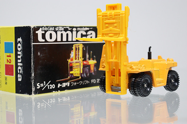 ミニカーショップ ケンボックス トミカ 黒箱☆12☆トヨタ