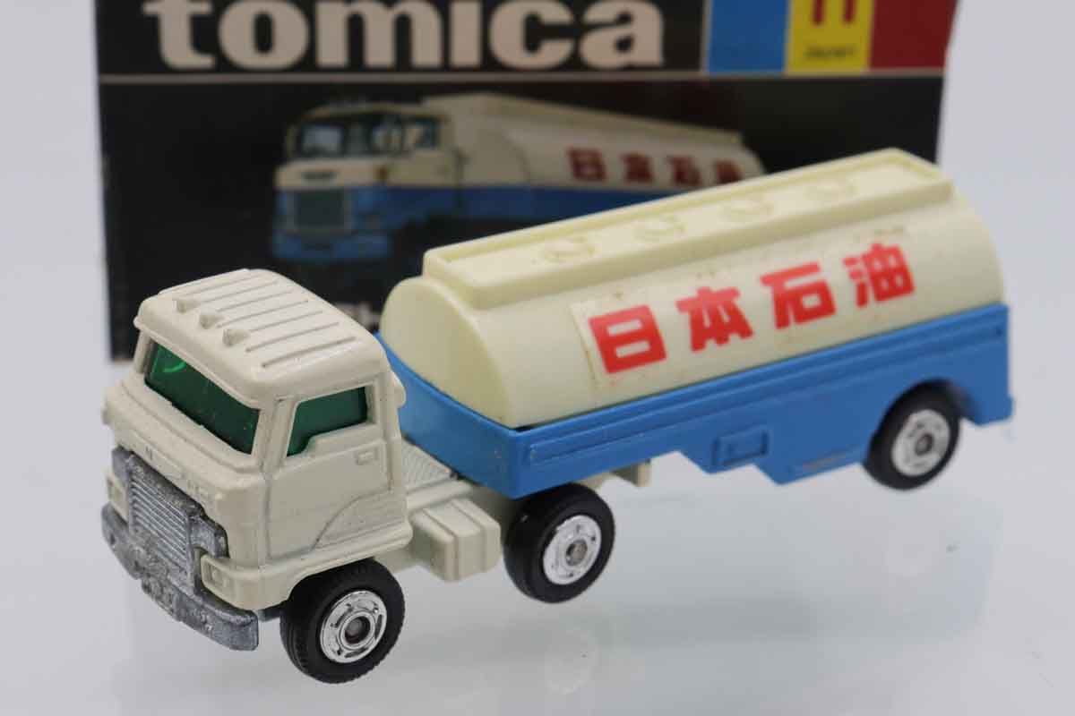 ミニカーショップ ケンボックス トミカ 黒箱☆11☆日野セミトレーラ