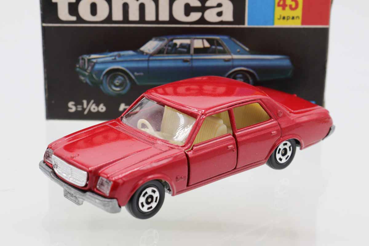 ミニカーショップ ケンボックス トミカ 黒箱☆43☆トヨタセンチュリー