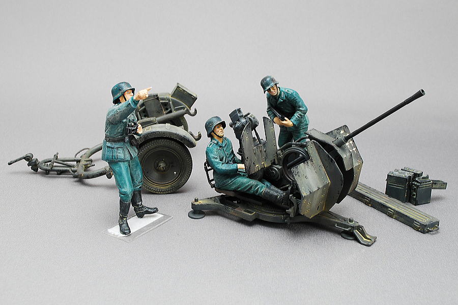 ドイツ軍 20mm対空機関砲 フィギュアセット トライスター 1/35 組立と
