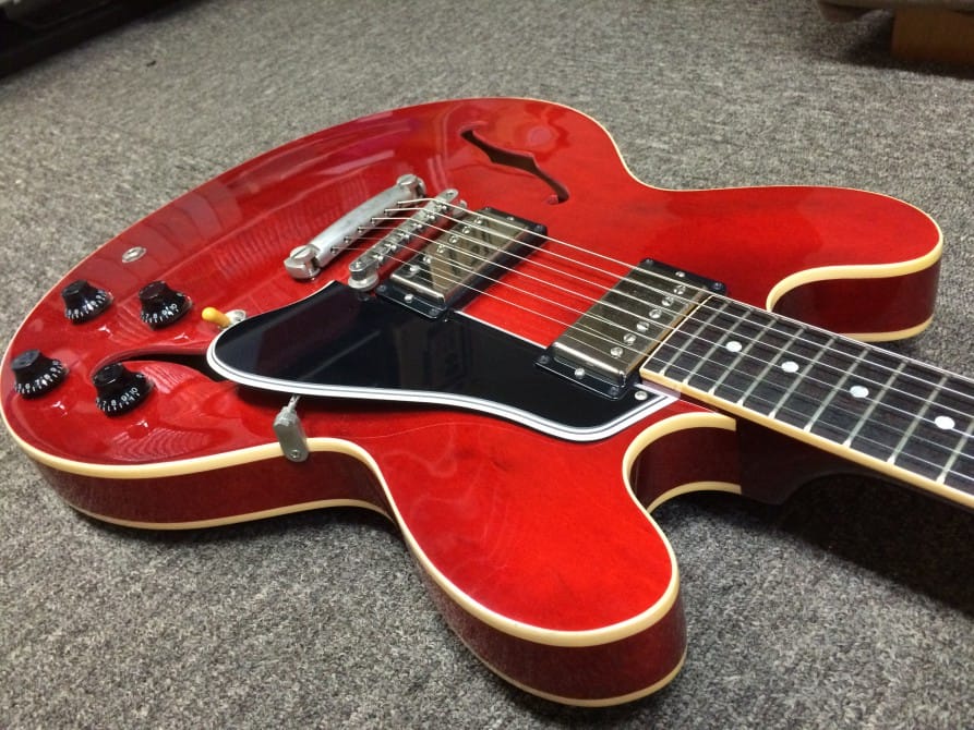 No.15 Gibson Custom ES-335 Dot Gloss faded Cherry | Ken Yokoyama