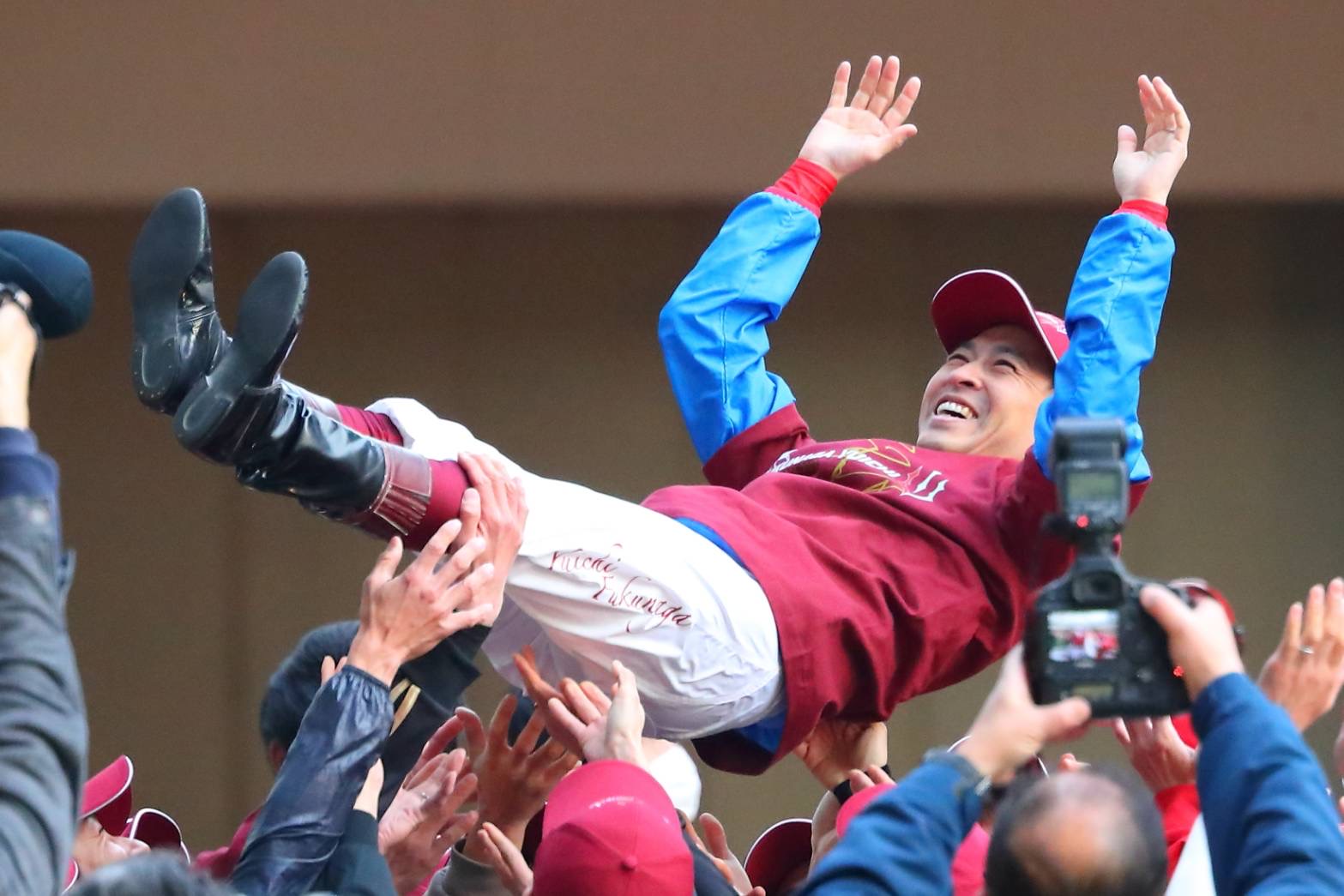 福永祐一騎手引退式…「長きに渡った親不孝を終えることが出来て本当に